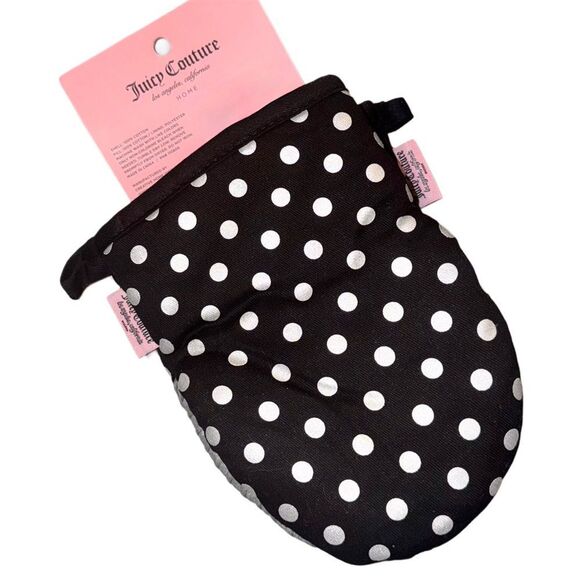 Juicy Couture Home 2 Pack Black & White Polka Dot Mini Oven Mitts Silicone Grip - Picture 4 of 6